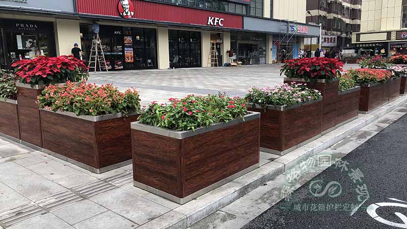 山東道路不銹鋼道路花箱