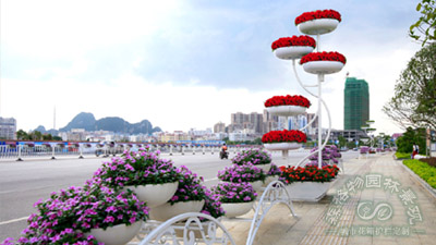 室外道路景觀藝術(shù)花架