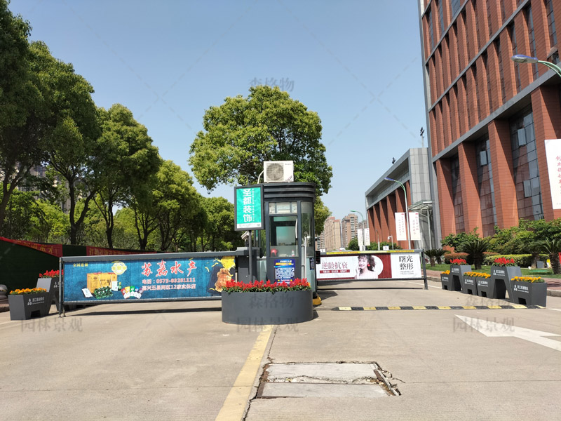 浙江嘉興科技園區(qū)花箱案例