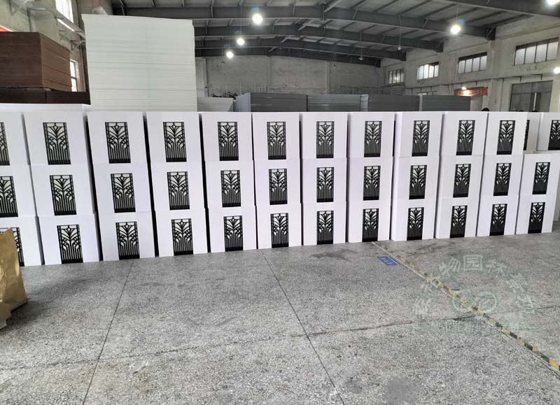 最實(shí)用的道路綠化景觀花箱：PVC道路花箱