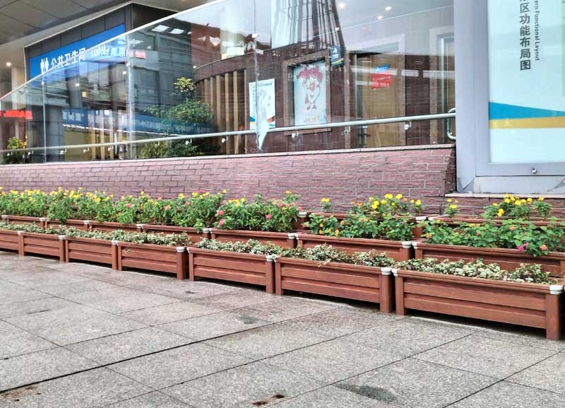 相對于PVC防腐木花箱，鋁合金花箱的缺點有哪些？