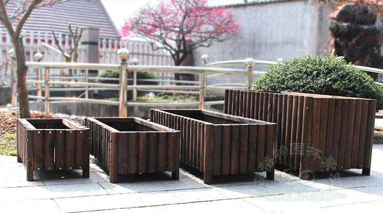 防腐木花箱效果圖 ，自然的生活氣息