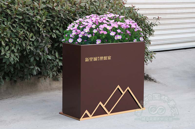 為什么越來越多的城市選擇使用不銹鋼花箱？