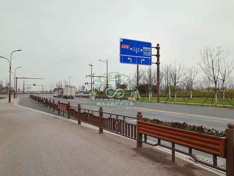 鋁合金花箱的優(yōu)點(diǎn)