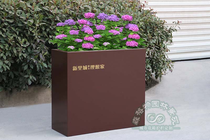 鍍鋅鋼花箱的特性有哪些？