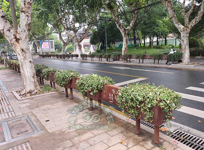 耐候鋼花箱是什么