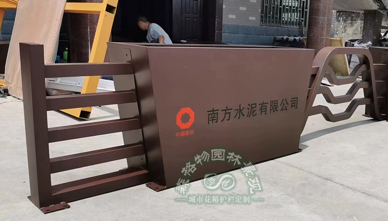 戶外花箱都有哪些材質(zhì)？