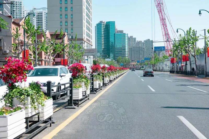 pvc微發(fā)泡木塑花箱多少錢一個