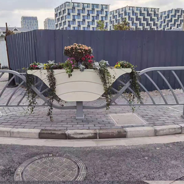 安徽歐式護(hù)欄玻璃鋼組合花箱