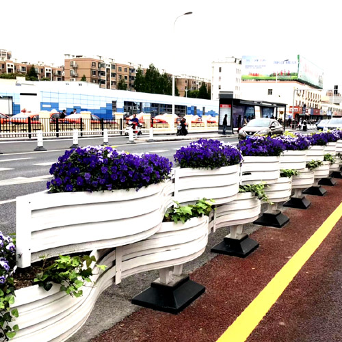 道路隔離飄帶PVC花箱