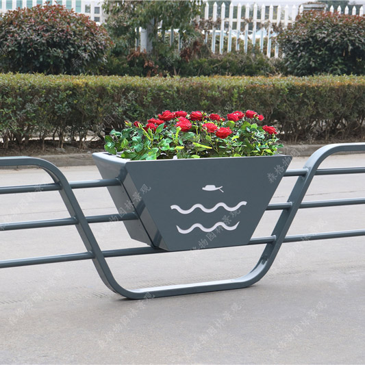 安徽乘風(fēng)破浪護(hù)欄鈑金花箱