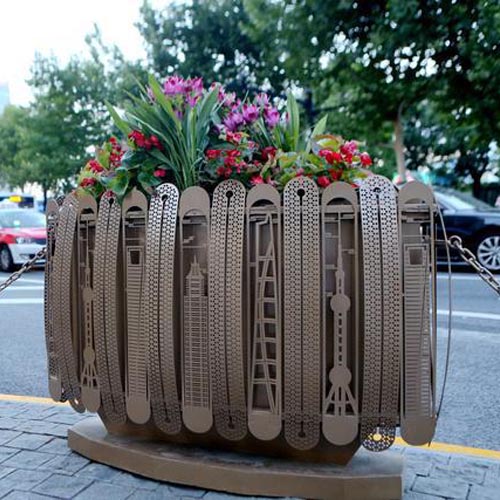 藝術(shù)雕刻金屬花箱