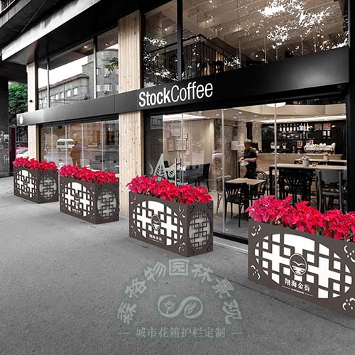 仿古鏤空雕刻金屬PVC花箱