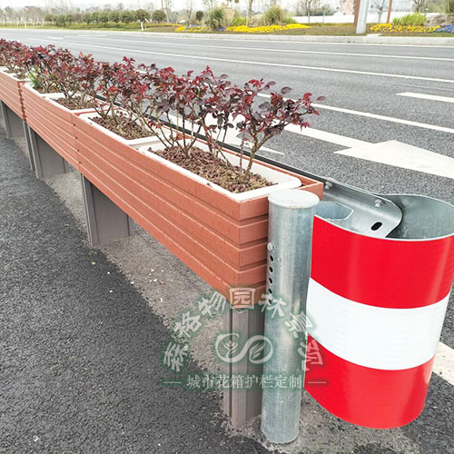 市政道路PVC花箱護(hù)
