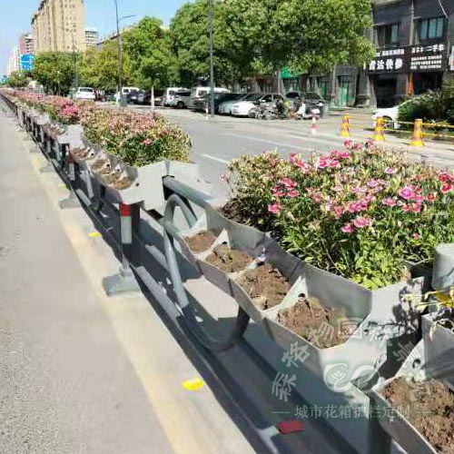 橋梁馬鞍式懸掛花箱花盆