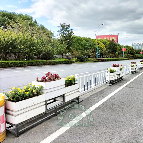 宣傳欄品字型PVC花箱