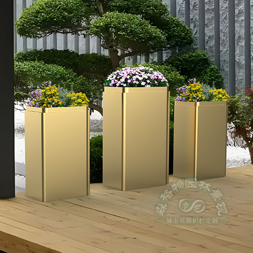 金色系道路組合景觀花箱