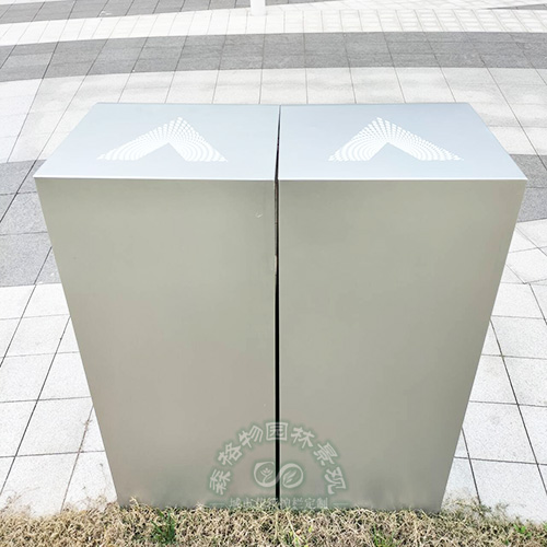 304不銹鋼垃圾箱