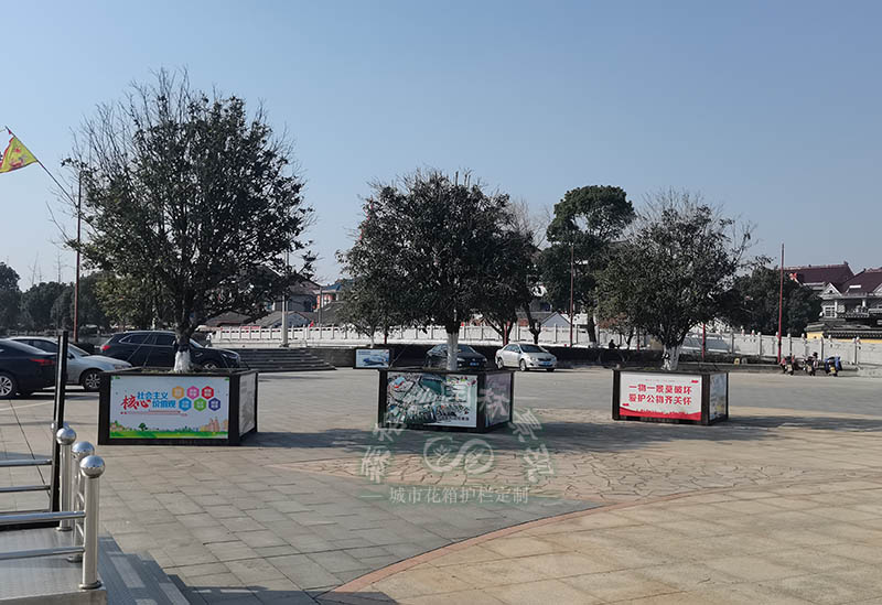 城市道路花箱在設(shè)計(jì)方面要注意以下幾點(diǎn)