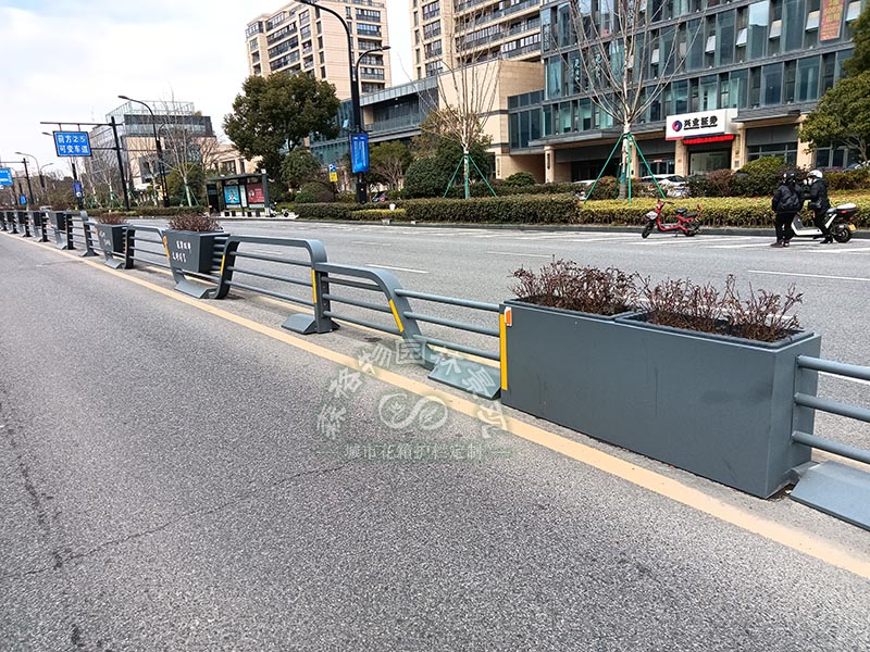 一帆風(fēng)順船型花箱護(hù)欄 為什么這么受歡迎