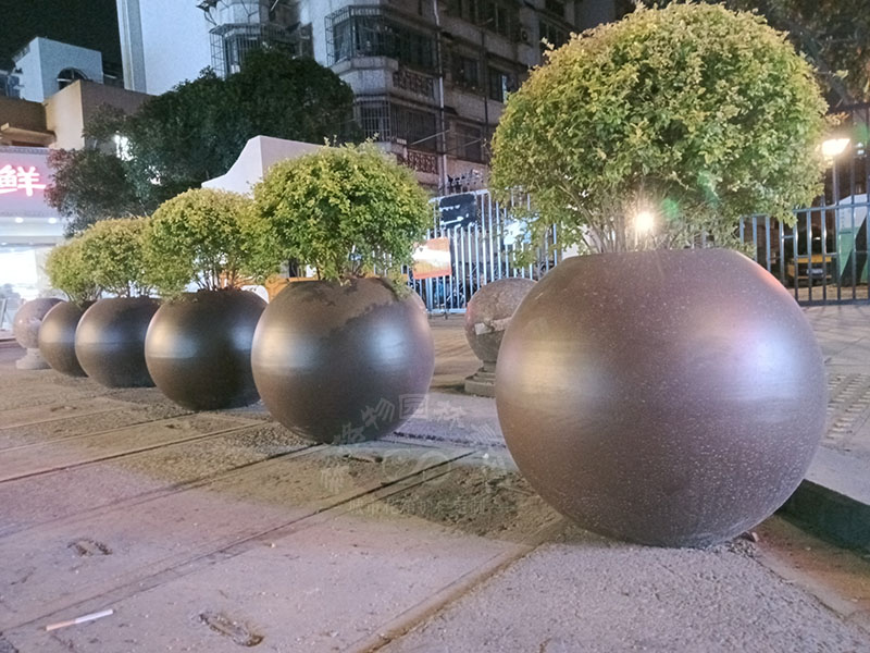 什么是室外景觀花箱