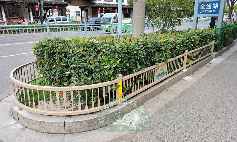 不銹鋼草坪護欄的應用領(lǐng)域